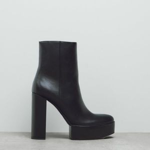 Platform ankle boots